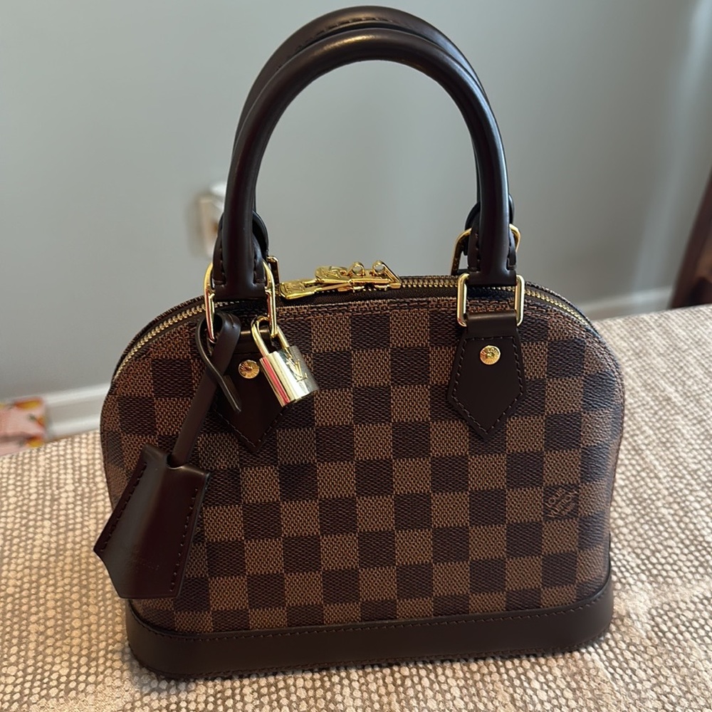 Authentic Louis Vuitton Alma BB Damier Ebene